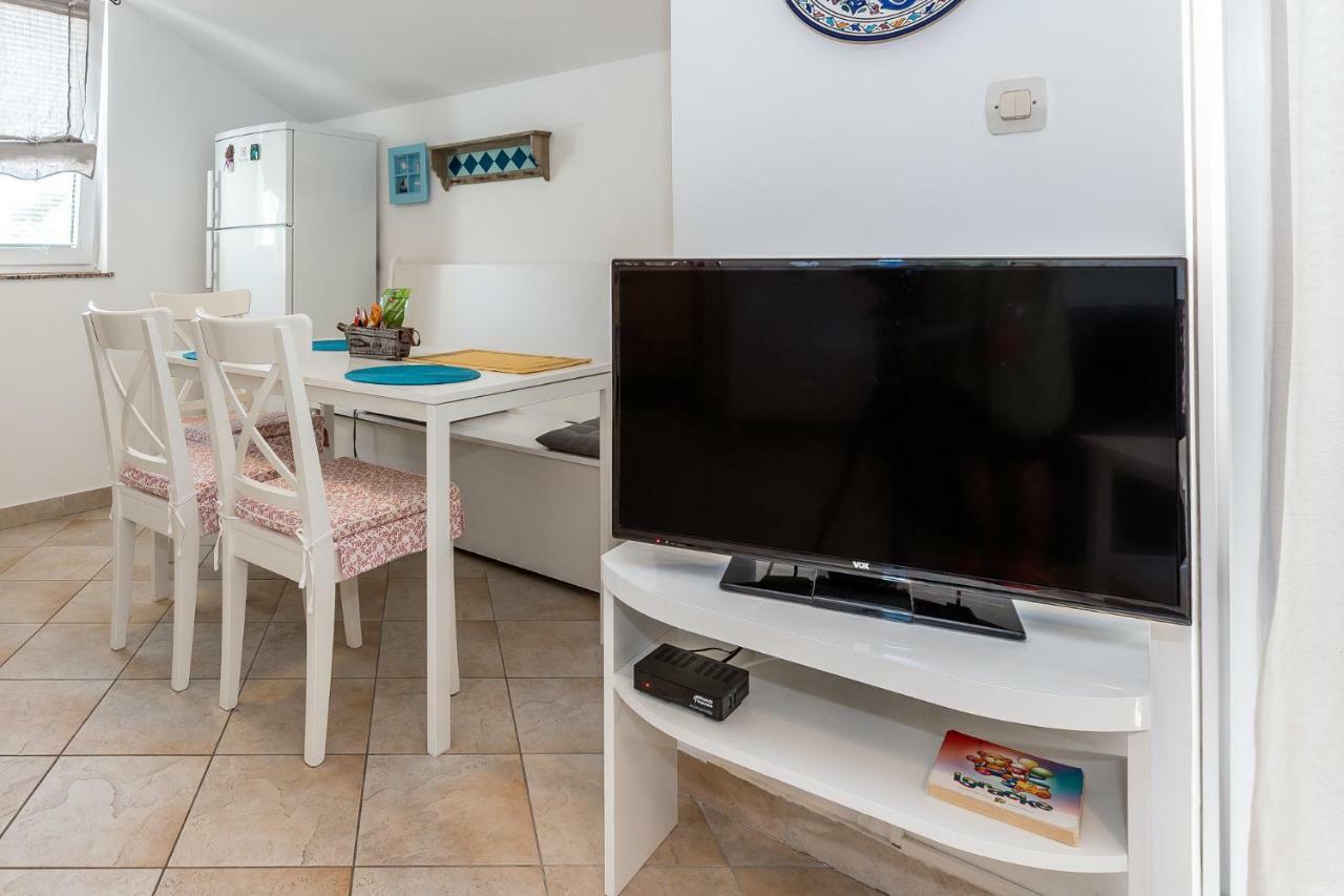 Apartman Karla Mara Ana Ivan & Jo سريما المظهر الخارجي الصورة